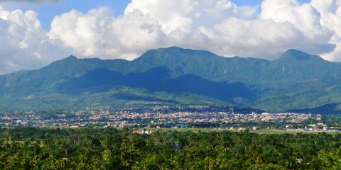 Vista-de-Cordillera-Escalera-desde-Tarapoto-copia